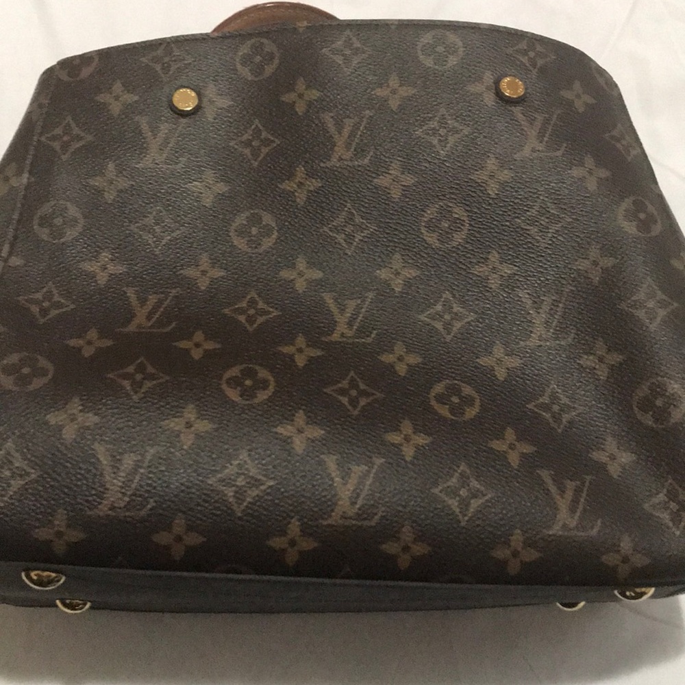 TRADED FOR DAMIER EBENE - Picture 4 of 8